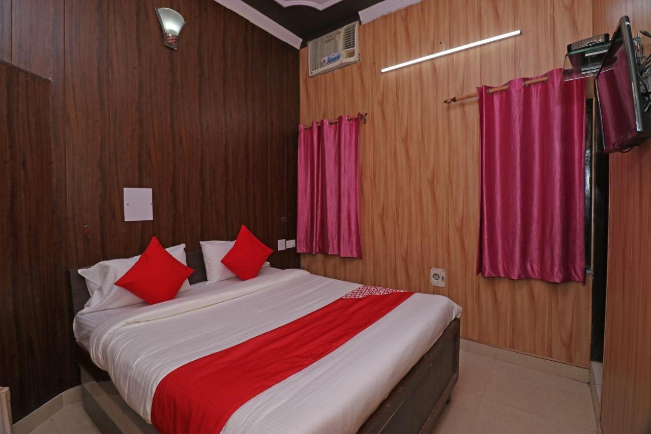 Отель Oyo 27750 Bhagwati Residency Mirzapur Экстерьер фото