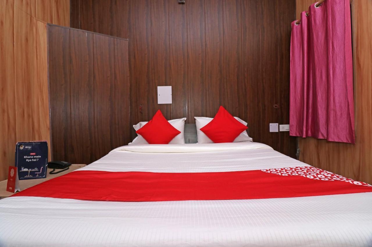 Отель Oyo 27750 Bhagwati Residency Mirzapur Экстерьер фото
