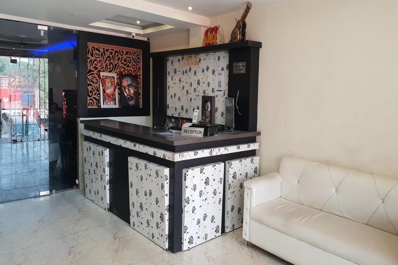 Отель Oyo 27750 Bhagwati Residency Mirzapur Экстерьер фото