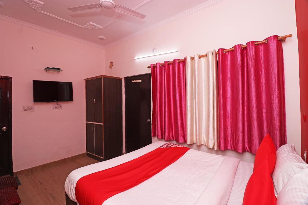 Отель Oyo 27750 Bhagwati Residency Mirzapur Экстерьер фото